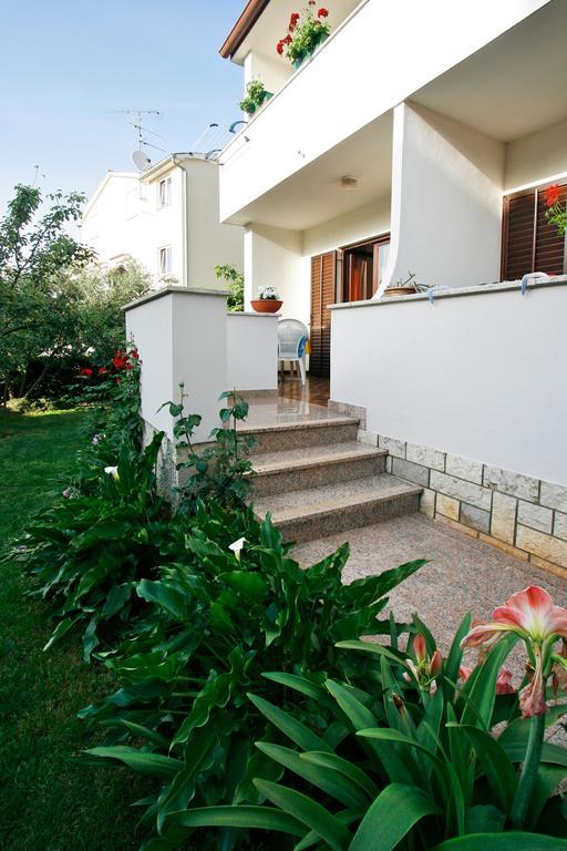 Apartment Nerina Poreč Exterior foto